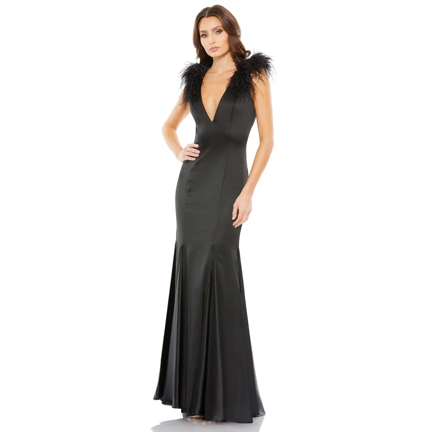 Mac Duggal 68137 Black Feather Shoulder V Neck Column Gown 8 New